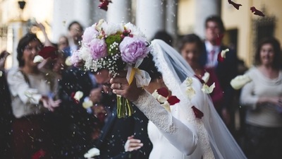 China's marriage registration rate falls to 12-year low: Report China's marriage registration rate falls to 12-year low: Report