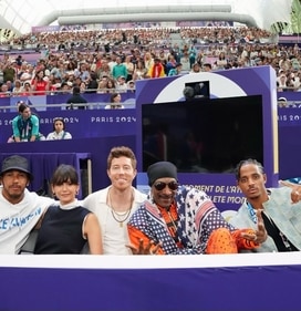 (L to R) Lewis Hamilton, Nina Dobrev, Shawn White, Snoop Dogg, Cordell Broadus (Instagram)