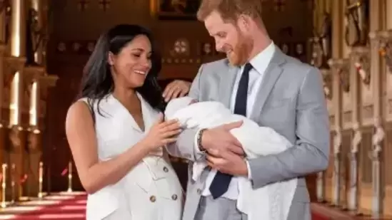 Meet little Archie Harrison Mountbatten-Windsor! Harry and Meghan welcomed Archie to the world May 6, 2019, at London’s Portland Hospital.