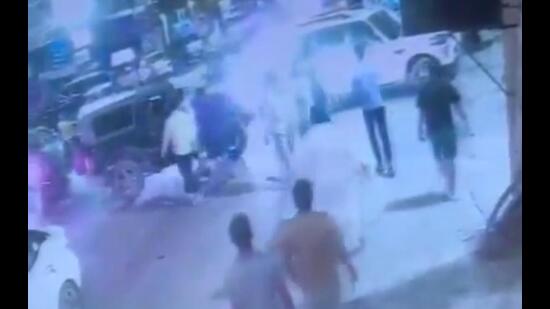 CCYV footage of the incident in Lucknow. (Sourced)