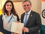 Manu Bhaker with Indian ambassador to France Jawed Ashraf at his residence in Paris.(X/Jawed Ashraf) Manu Bhaker with Indian ambassador to France Jawed Ashraf at his residence in Paris.(X/Jawed Ashraf)