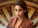 Ulajh box office collection day 4: Janhvi Kapoor in a still from the film. Ulajh box office collection day 4: Janhvi Kapoor in a still from the film.