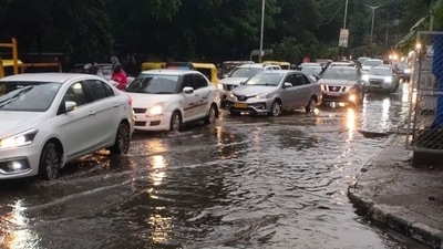 Bengaluru rains: Massive showers lead to severe water congestion across city, traffic police alert commuters Bengaluru rains: Massive showers lead to severe water congestion across city, traffic police alert commuters