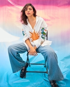 Shriya Pilgaonkar in a white shirt and blue bootcut jeans (Photo: Instagram)