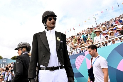 Snoop Dogg's look for 2024 Paris Olympic Games. Snoop Dogg's look for 2024 Paris Olympic Games.