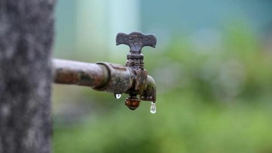 Water supply (AFP PHOTO.)