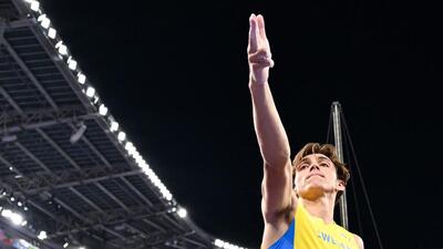 Sweden's Armand Duplantis celebrates after passing 6.10m and setting the new Olympic record, in Paris on Monday. (AFP) Sweden's Armand Duplantis celebrates after passing 6.10m and setting the new Olympic record, in Paris on Monday. (AFP)