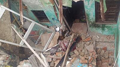 The collapse took place at 2.57am, when the three of them were sleeping. (HT Photo) The collapse took place at 2.57am, when the three of them were sleeping. (HT Photo)
