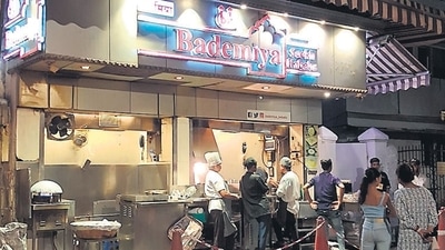 The police have registered a First Information Report following a complaint lodged by Jamal Mohammad Yasin Shaikh, 54, the owner of the 78-year-old eatery. (Bhushan Koyande/ Hindustan Times) The police have registered a First Information Report following a complaint lodged by Jamal Mohammad Yasin Shaikh, 54, the owner of the 78-year-old eatery. (Bhushan Koyande/ Hindustan Times)