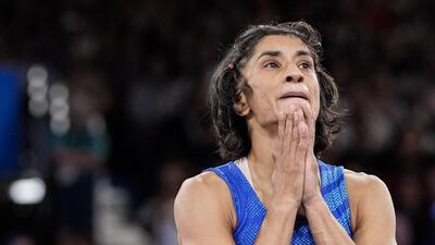 Wrestler Vinesh Phogat has been disqualified from the women’s 50kg final. (PTI) Wrestler Vinesh Phogat has been disqualified from the women’s 50kg final. (PTI)