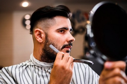 Go easy on the beard oils and shaving creams during monsoons (Photo: Freepik - For representation purpose only)