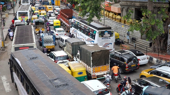 Bengaluru, India's IT capital, is notorious for its traffic.(PTI) Bengaluru, India's IT capital, is notorious for its traffic.(PTI)