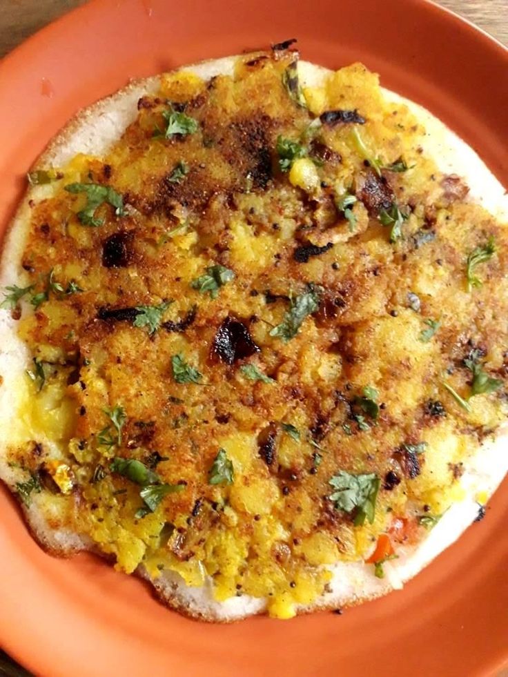 Mysore masala uttapam is a spicy, savoury pancake topped with a rich Mysore masala for an extra burst of flavour.