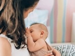 Breastfeeding mother (Unsplash) Breastfeeding mother (Unsplash)