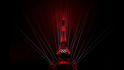 FILE PHOTO: Paris 2024 Olympics - Opening Ceremony - Paris, France - July 26, 2024. General view of a light show on the Eiffel Tower during the opening ceremony. REUTERS/Edgar Su (REUTERS) FILE PHOTO: Paris 2024 Olympics - Opening Ceremony - Paris, France - July 26, 2024. General view of a light show on the Eiffel Tower during the opening ceremony. REUTERS/Edgar Su (REUTERS)