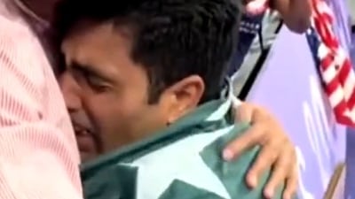 Arshad Nadeem celebrates after winning gold with a record-breaking throw.
