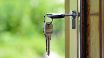 Saugata Gupta, Managing Director and CEO at Marico and wife Reema Sen have purchased an apartment for ₹36.4 crore in Mumbai's Worli at Birla Niyaara project by Birla Estates. (Picture for representational purposes only) (Pexels) Saugata Gupta, Managing Director and CEO at Marico and wife Reema Sen have purchased an apartment for ₹36.4 crore in Mumbai's Worli at Birla Niyaara project by Birla Estates. (Picture for representational purposes only) (Pexels)