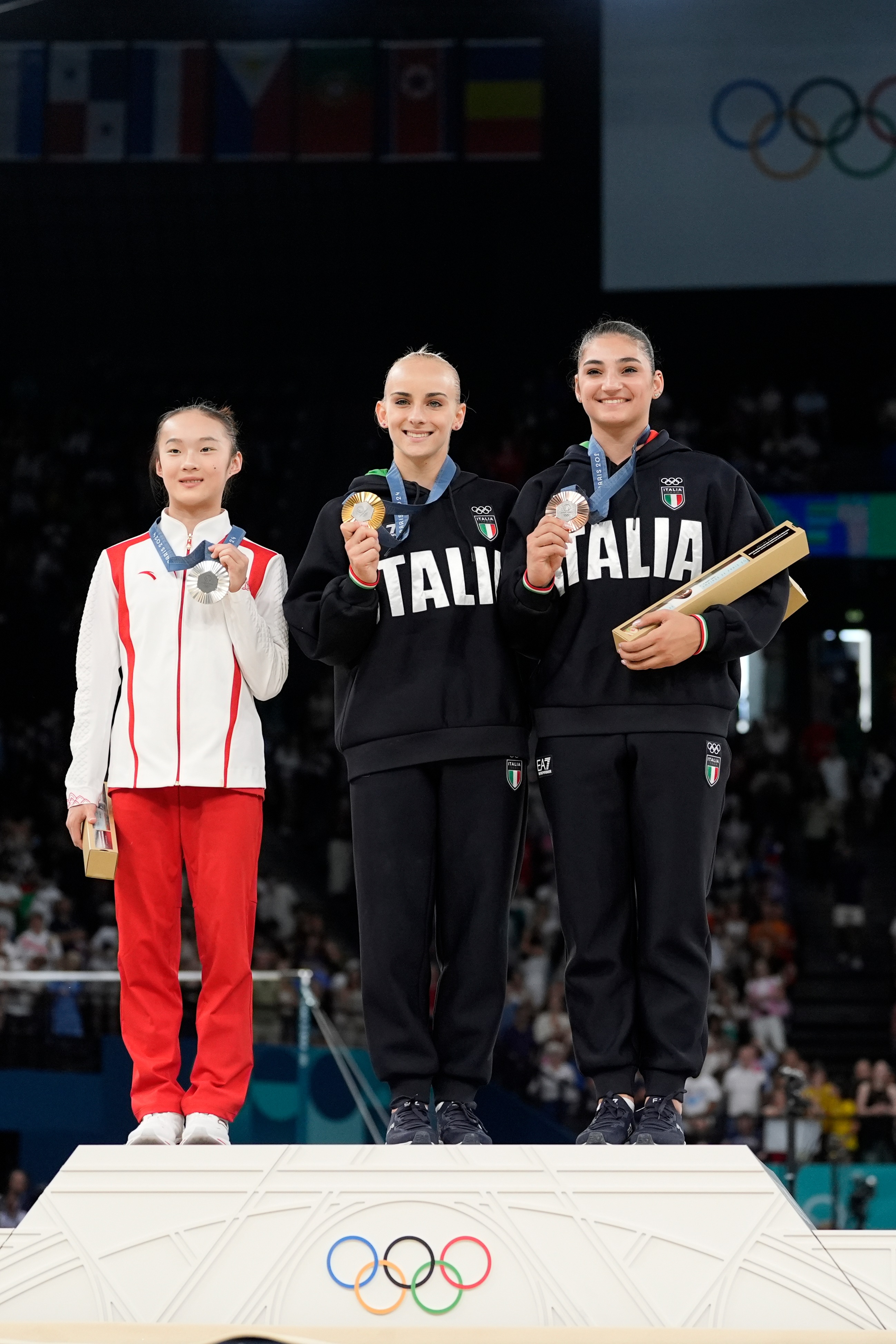 Chinese gymnast Zhou Yaqin is going viral Chinese gymnast Zhou Yaqin is going viral