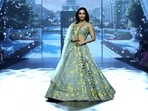 Malaika Arora said that she keeps herself mentally strong by practising yoga and meditation. Malaika Arora said that she keeps herself mentally strong by practising yoga and meditation.