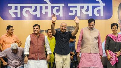 Manish Sisodia with party leaders Sanjay Singh and Gopal Rai at AAP office on Saturday. (Raj K Raj/HT Photo) Manish Sisodia with party leaders Sanjay Singh and Gopal Rai at AAP office on Saturday. (Raj K Raj/HT Photo)