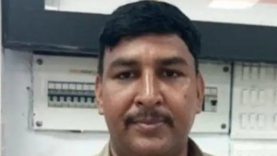 Ramkripal, the accused sub-inspector (Image courtesy: X) Ramkripal, the accused sub-inspector (Image courtesy: X)