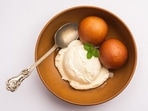 Gulab jamun with ice cream