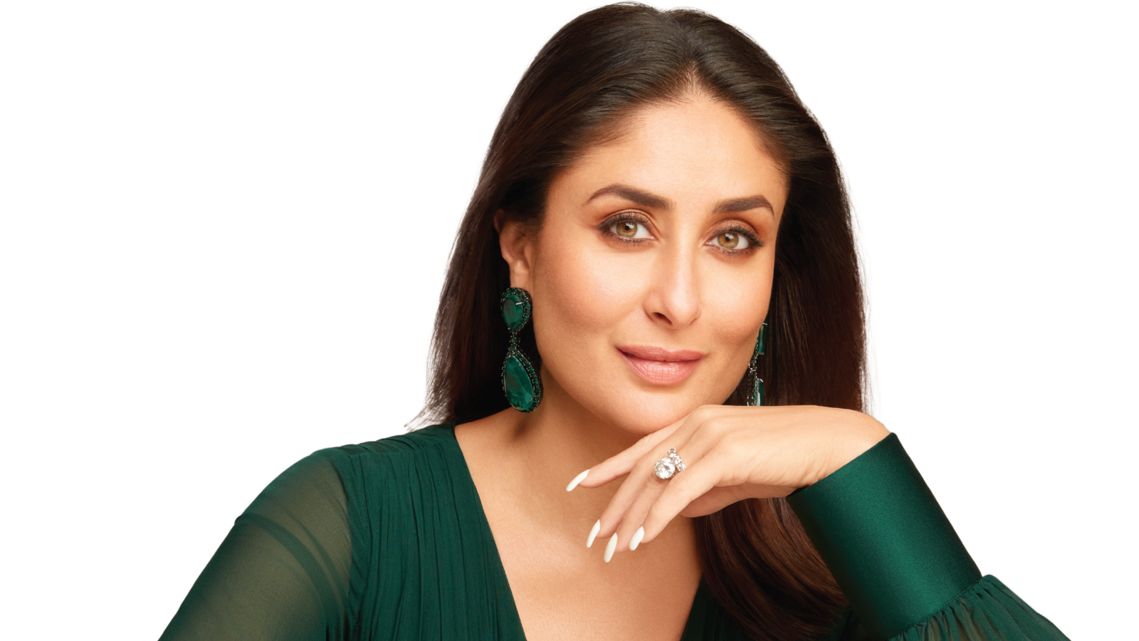 Homefoil ropes in Kareena Kapoor Khan as the brand ambassador