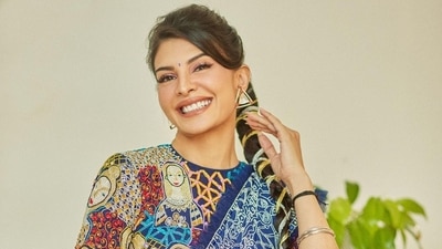 Jacqueline Fernandez wore a quirky saree for Dadasaheb Phalke International Film Festival Awards 2023. Did you know the 2009 Hindi film Aladin marked her acting debut and won her the IIFA Award for Star Debut of the Year – Female? Jacqueline Fernandez wore a quirky saree for Dadasaheb Phalke International Film Festival Awards 2023. Did you know the 2009 Hindi film Aladin marked her acting debut and won her the IIFA Award for Star Debut of the Year – Female?