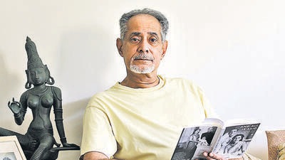 Mumbai - 23 February 2012 - Author Zareer Masani at his residence in Breach Candy. - HT Photo by Prasad Gori (Hindustan Times) Mumbai - 23 February 2012 - Author Zareer Masani at his residence in Breach Candy. - HT Photo by Prasad Gori (Hindustan Times)