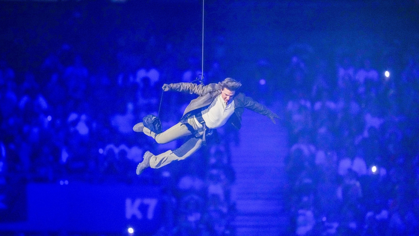 Tom Cruise stuns with spectacular roof jump and riveting motorbike stunts at Paris Olympics closing ceremony