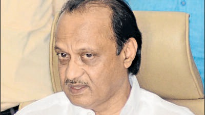 During the recent Lok Sabha election, except Ajit Pawar’s immediate family, all relatives extended support to Sharad Pawar. Ajit’s wife Sunetra Pawar contested the election against MP Supriya Sule and lost it. (HT FILE)