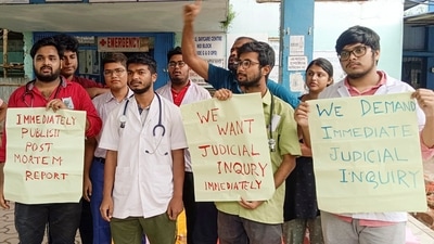 Kolkata: Junior doctors and medical students stage a protest outside North Bengal Medical College and Hospital (NBMC&H) against the sexual assault and murder of a postgraduate trainee doctor in RG Kar Medical College & Hospital. (PTI)
