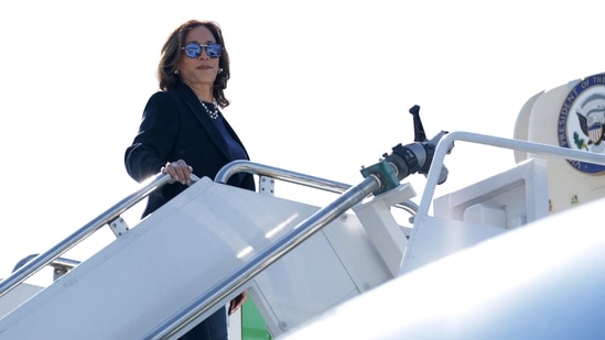 Democratic U.S. presidential candidate Vice President Kamala Harris boards Air Force Two prior to a departure at Detroit Metropolitan Wayne County Airport in Detroit, Michigan. Vice President Harris will continue to campaign in Arizona tomorrow. (Photo by ALEX WONG / GETTY IMAGES NORTH AMERICA / Getty Images via AFP)(Getty Images via AFP)