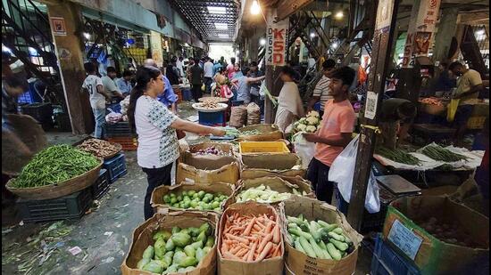 Vegetable prices were still elevated at 6.83%, compared to 29.32% a year ago. (PTI Photo)