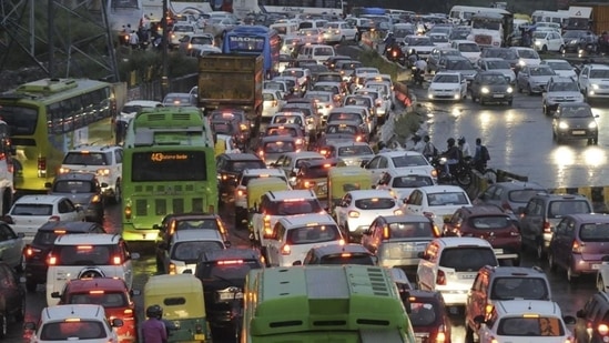 Delhi Traffic Police has issued an advisory in preparation for Independence day and its full dress rehearsal(Sunil Ghosh/HT Photo)