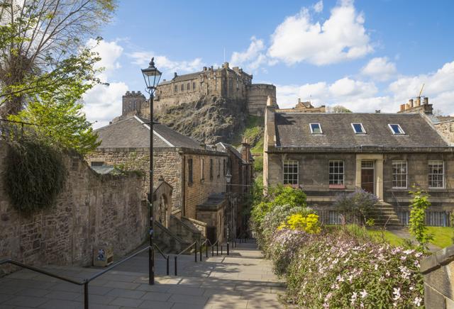 Edinburgh Castle viewed from the Grassmarket (Visit Scotland) Edinburgh Castle viewed from the Grassmarket (Visit Scotland)