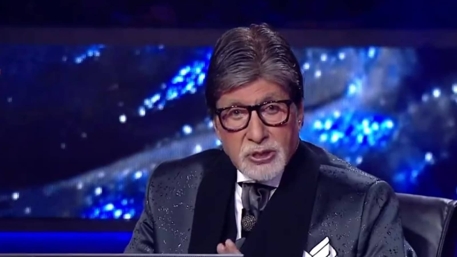 Amitabh Bachchan gets emotional as he returns to host Kaun Banega Crorepati 16, promises to put in double effort. Watch