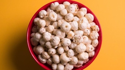 Fox nuts beyond snack bowl: Innovative ways to incorporate makhana into your diet for maximum health benefits (Photo by Shutterstock) Fox nuts beyond snack bowl: Innovative ways to incorporate makhana into your diet for maximum health benefits (Photo by Shutterstock)