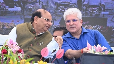 Delhi lieutenant governor Vinai Kumar Saxena on Tuesday nominated the capital's home minister Kailash Gahlot to hoist the national flag at the official Independence Day event at Chhatrasaal Stadium. (Hindustan Times) Delhi lieutenant governor Vinai Kumar Saxena on Tuesday nominated the capital's home minister Kailash Gahlot to hoist the national flag at the official Independence Day event at Chhatrasaal Stadium. (Hindustan Times)