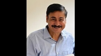 Dhiraj Singh, an Indian Information Service (IIS) officer of the 1995 batch, took charge as the director of Film and Television Institute of India (FTII), Pune, stated a Press Information Bureau (PIB) release on Tuesday. (HT PHOTO)