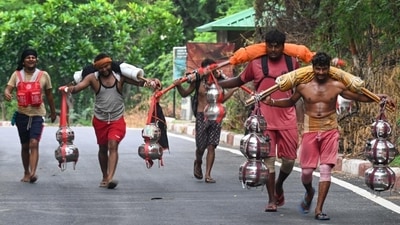 Kanwariyas undertake an annual pilgrimage to fetch Ganga water. (HT PHOTO/Representative) Kanwariyas undertake an annual pilgrimage to fetch Ganga water. (HT PHOTO/Representative)