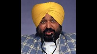 Punjab CM Bhagwant Mann reviewed the development works in their assembly constituencies, told the legislators to visit the villages and wards in their constituencies to meet the people and address their problems. (HT File) Punjab CM Bhagwant Mann reviewed the development works in their assembly constituencies, told the legislators to visit the villages and wards in their constituencies to meet the people and address their problems. (HT File)