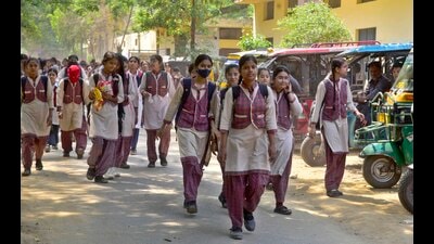 The remaining students who had applied for admission in this round could not match the college cutoff lists in terms of preferred college and marks obtained. (HT PHOTO)