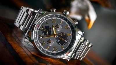 Elevate your style with the perfect men's watch. (Pexels) Elevate your style with the perfect men's watch. (Pexels)
