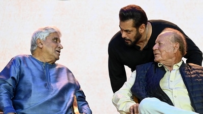 Salman Khan with his father Salim Khan and Javed Akhtar during the trailer launch of their upcoming docuseries Angry Young Men in Mumbai on August 13, 2024. (Photo by Sujit JAISWAL / AFP) (AFP) Salman Khan with his father Salim Khan and Javed Akhtar during the trailer launch of their upcoming docuseries Angry Young Men in Mumbai on August 13, 2024. (Photo by Sujit JAISWAL / AFP) (AFP)