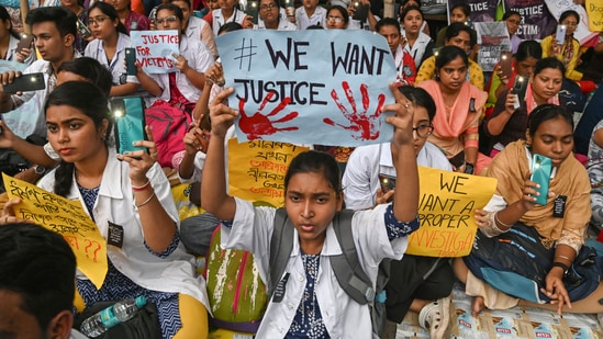 Doctors and nursing staff participate in a huge mass rally near RG Kar Medical College and Hospital protesting against rape and murder of a trainee doctor in Kolkata. (PTI)