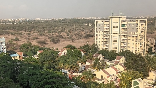 The Pune real estate market saw a 25% year-on-year (YoY) increase in property registrations in July 2024 with 13,314 properties being registered as against 10,614 in the same period a year ago. (Picture for representational purposes only)(Mehul R Thakkar/HT)