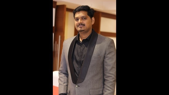 Sumit Kumar Singh, a journalist working with a news portal died at the age of 35 on Tuesday. (HT PHOTO)