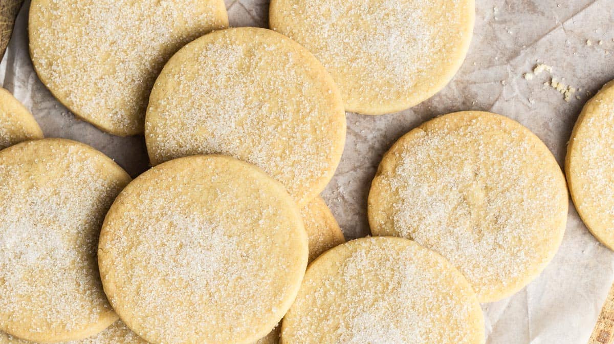 Shortbread cookies are an unexpectedly brilliant pairing for prosecco (Emma Duckworth Bakes) Shortbread cookies are an unexpectedly brilliant pairing for prosecco (Emma Duckworth Bakes)