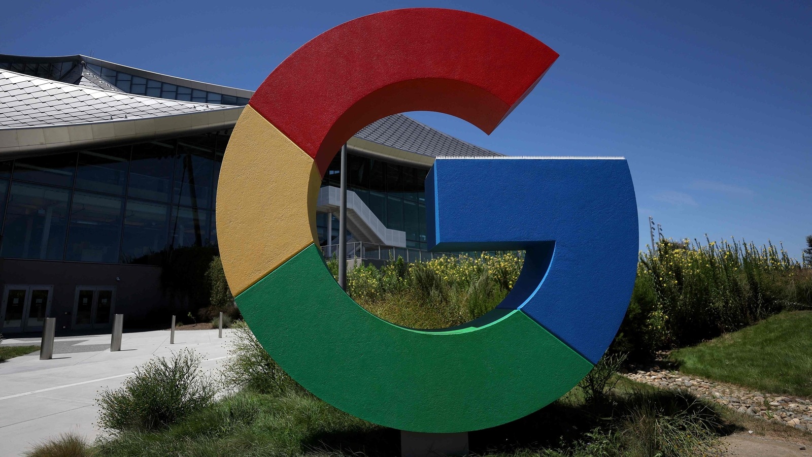 US Justice dept considering to curb Google’s power following antitrust ruling to address…